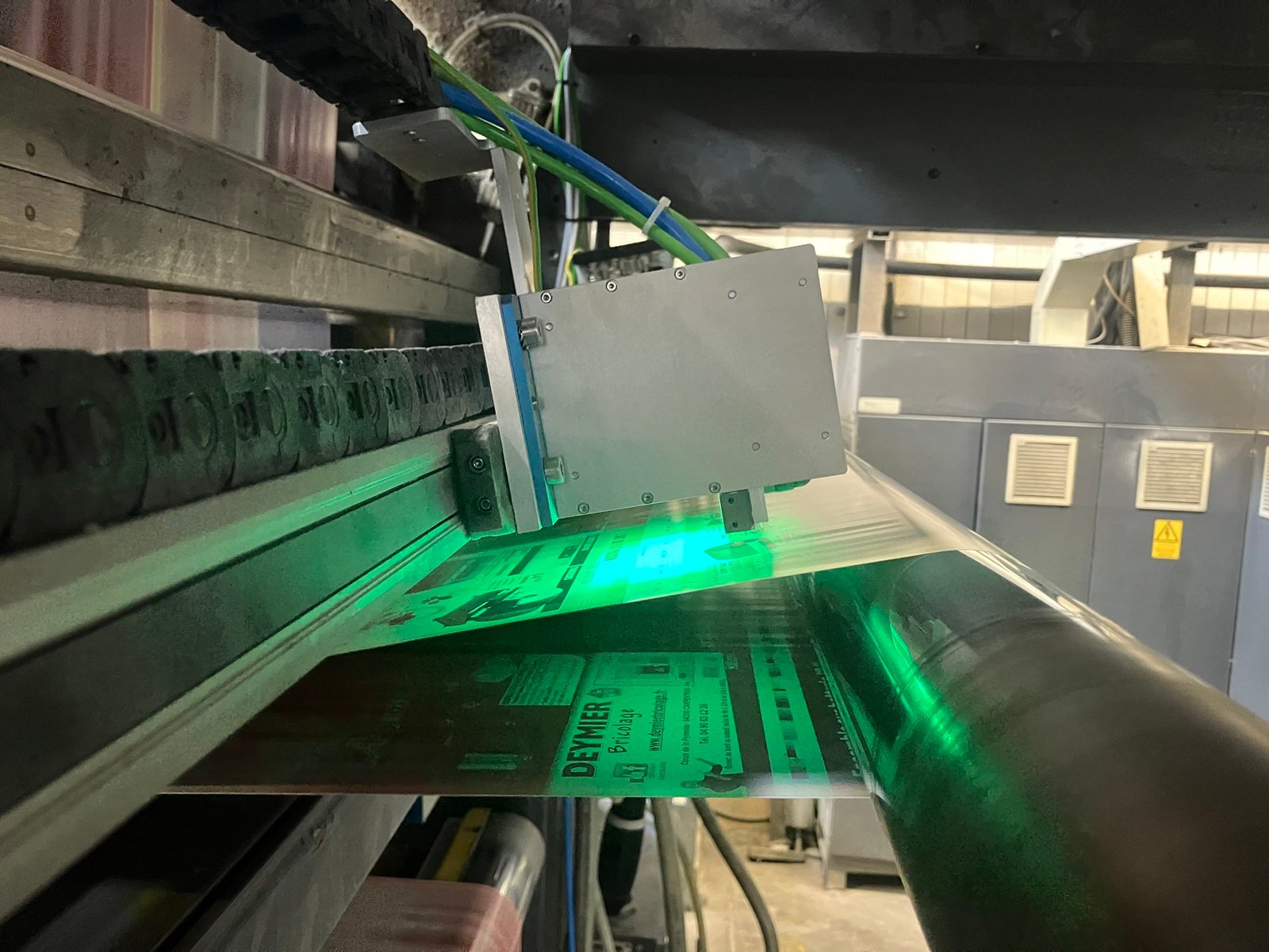 Inline process monitoring system